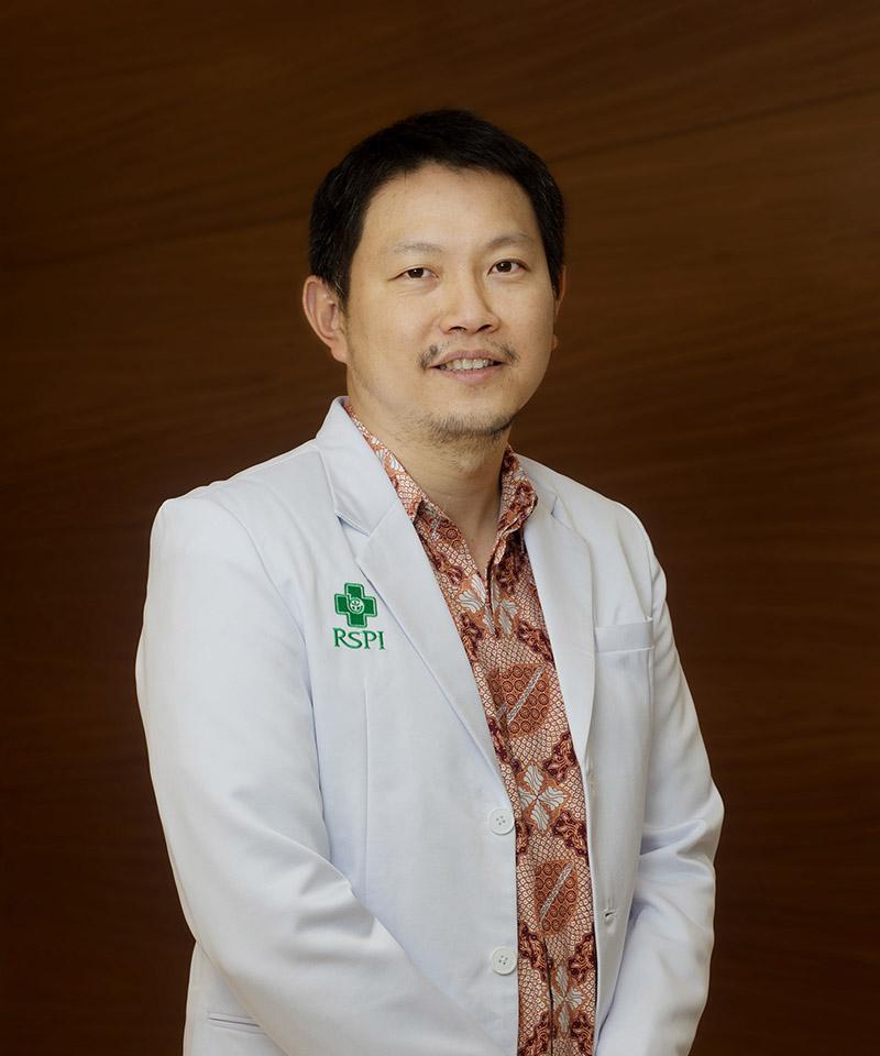 Dr. dr. Daniel Ardian Soeselo, Sp. B-ET., M. Si.,Med.